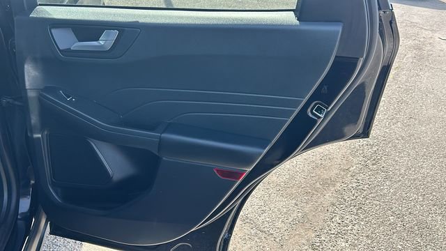Certified 2021 Ford Escape SE w/ SE Sport Appearance Package FWD image 12