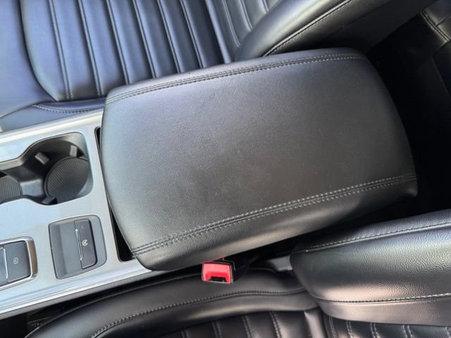 Certified 2024 Ford Edge SEL AWD/4WD image 17