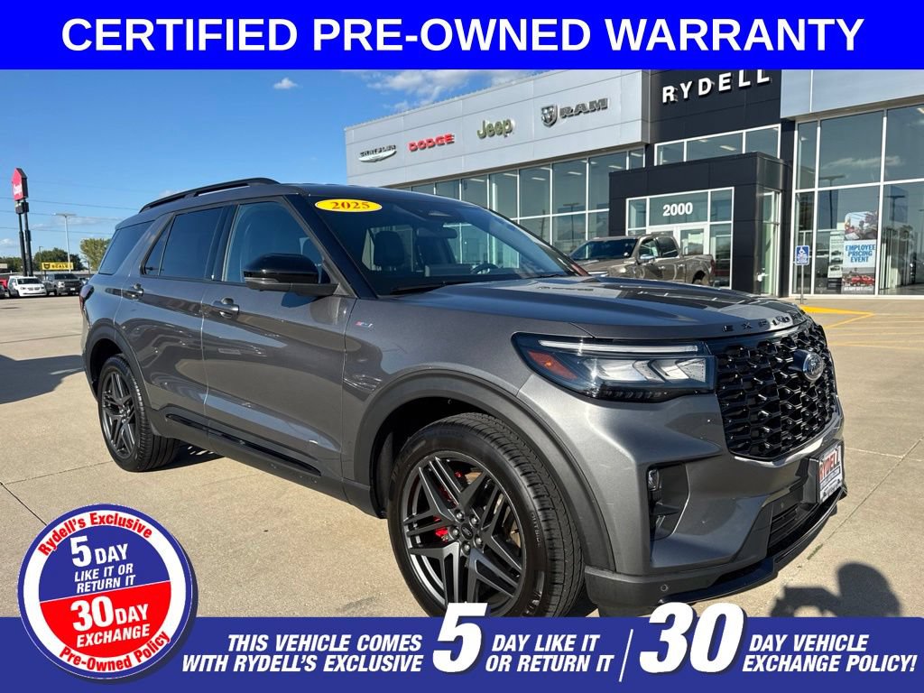 Certified 2025 Ford Explorer ST-Line w/ ST-Line Street Pack