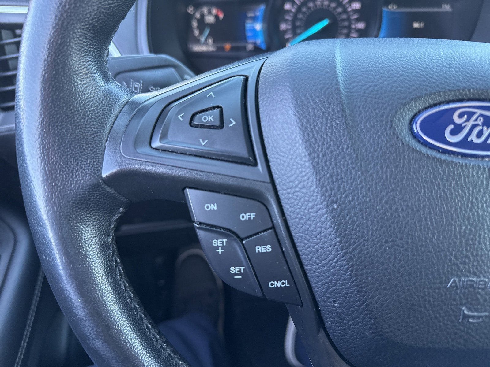 Certified 2022 Ford Edge Titanium image 19