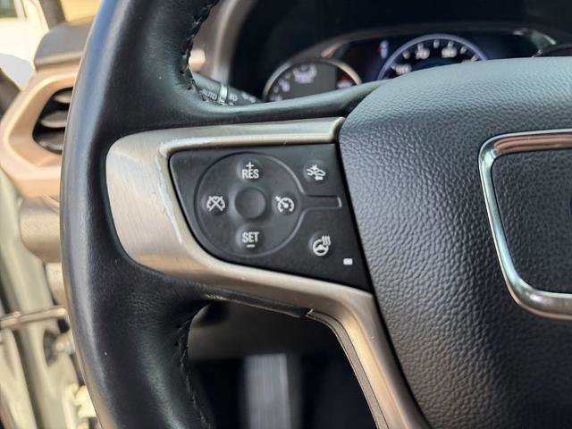 Used 2017 GMC Acadia Denali image 19