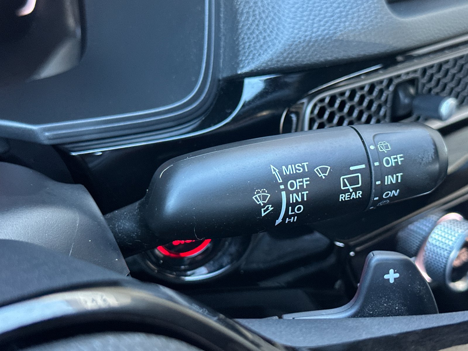 Used 2022 Honda Civic Sport image 29