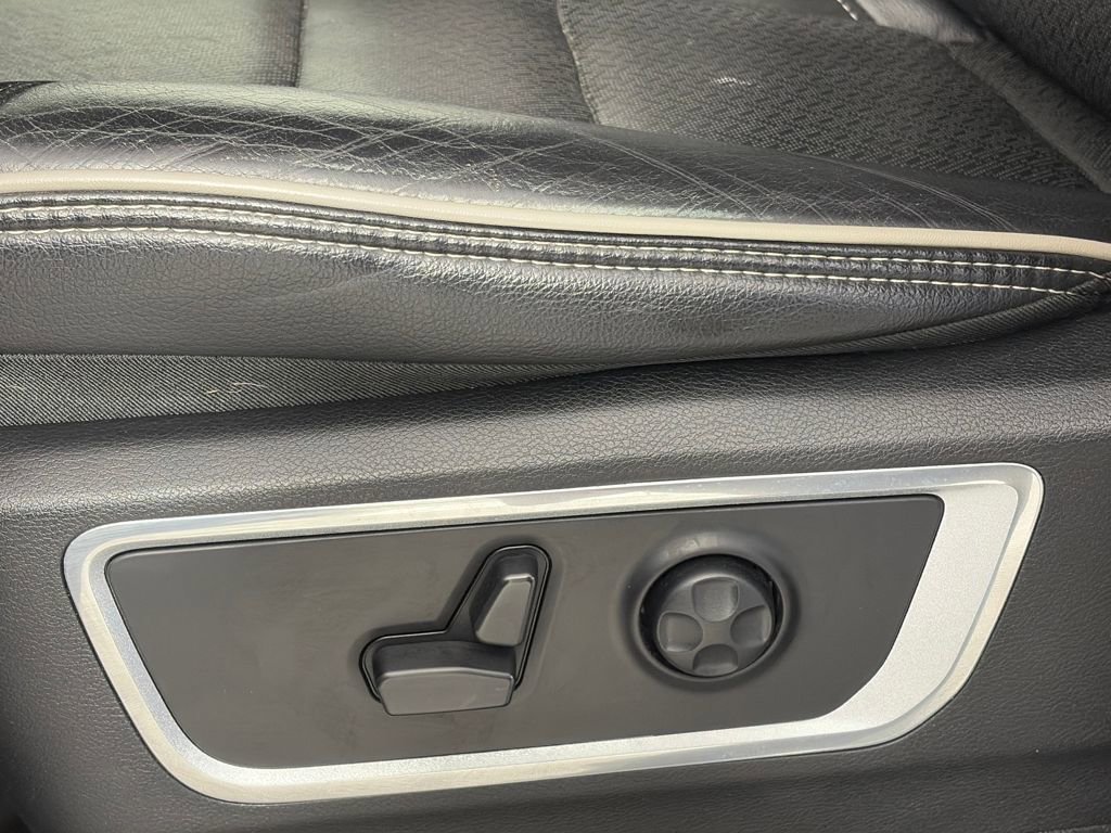 Used 2021 RAM 1500 Laramie image 27