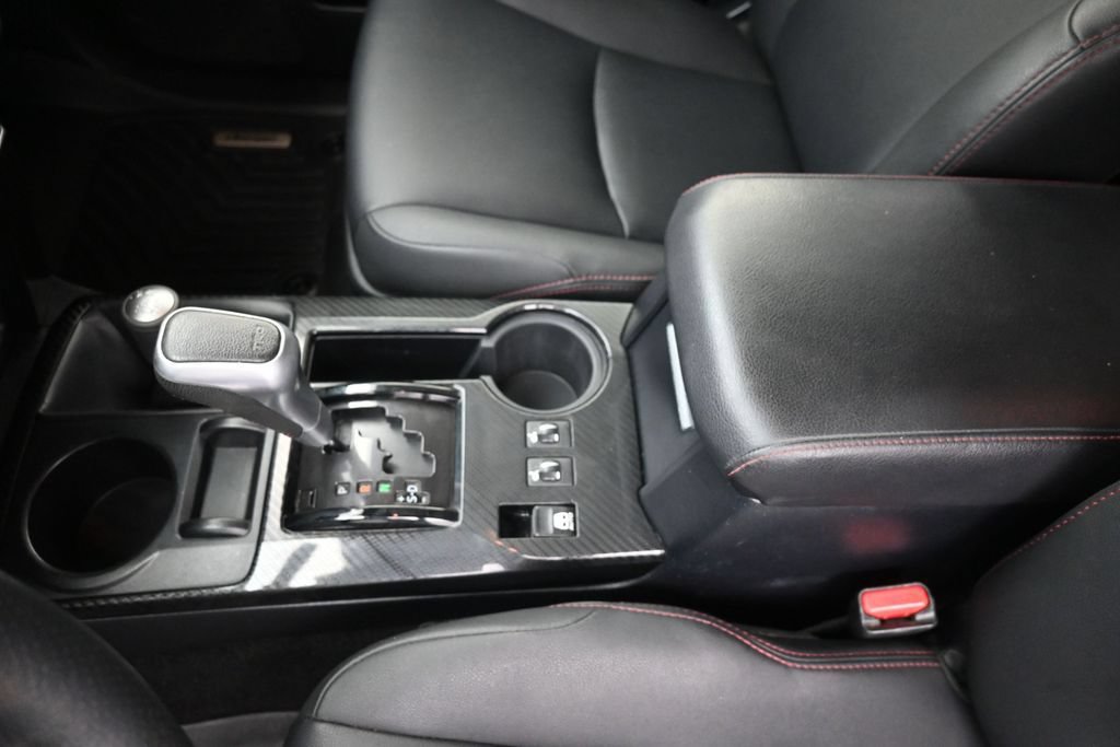 Used 2019 Toyota 4Runner TRD Off-Road Premium AWD/4WD image 20