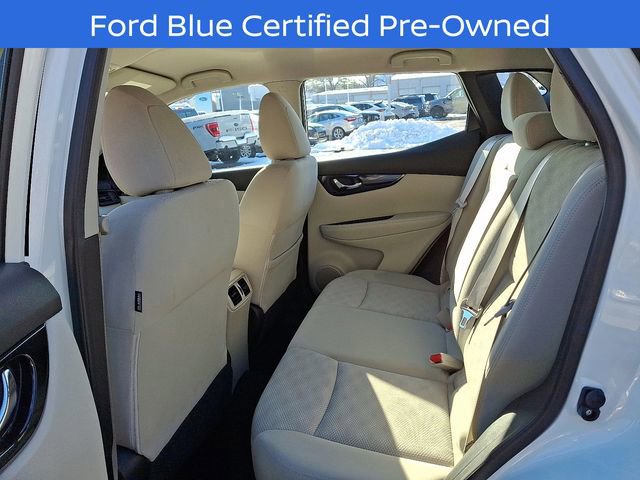 Used 2019 Nissan Rogue Sport SV w/ All-Weather Package image 12