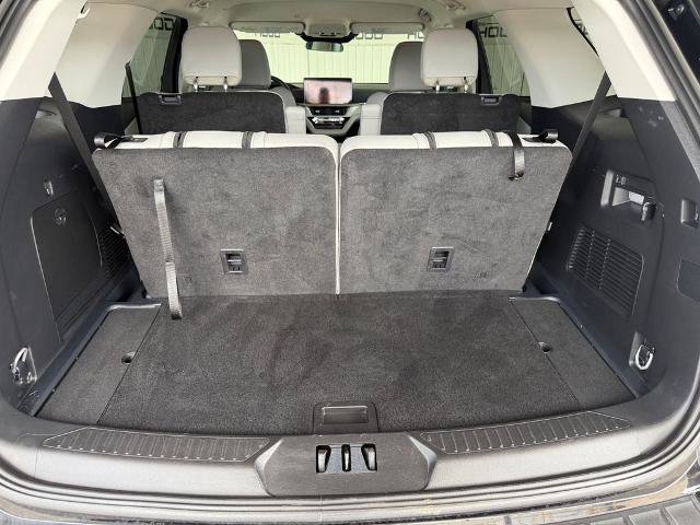 Certified 2025 Ford Explorer Active w/ Active Comfort Package RWD image 27
