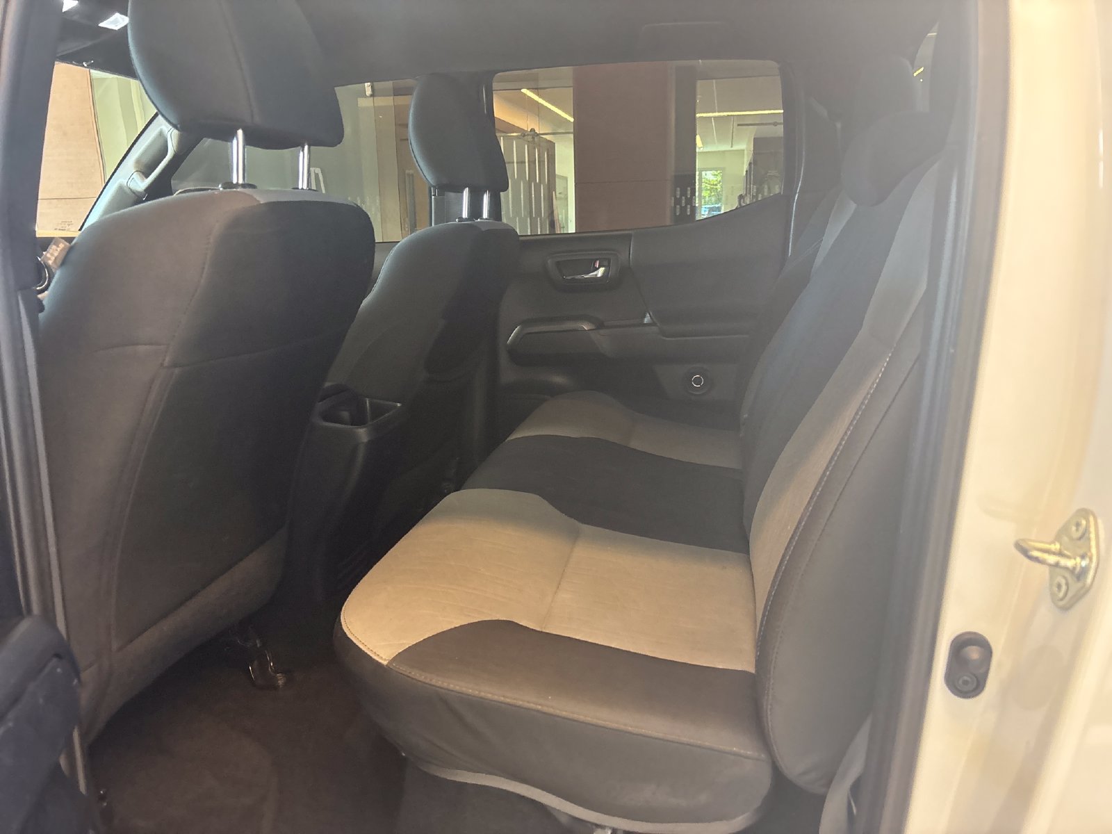 Used 2021 Toyota Tacoma TRD Sport RWD image 12