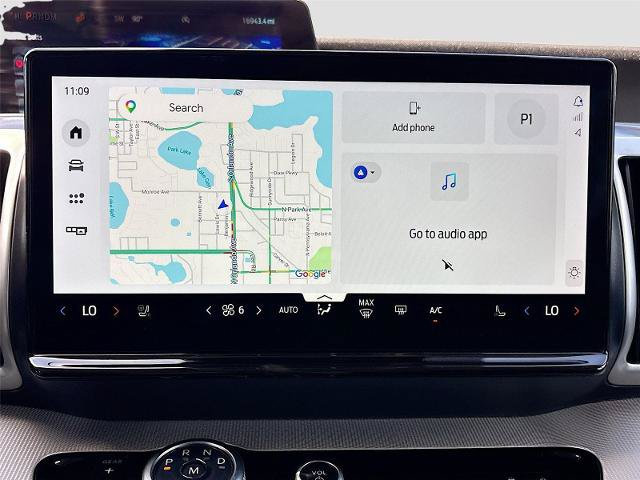 Certified 2025 Ford Expedition Active AWD/4WD image 16