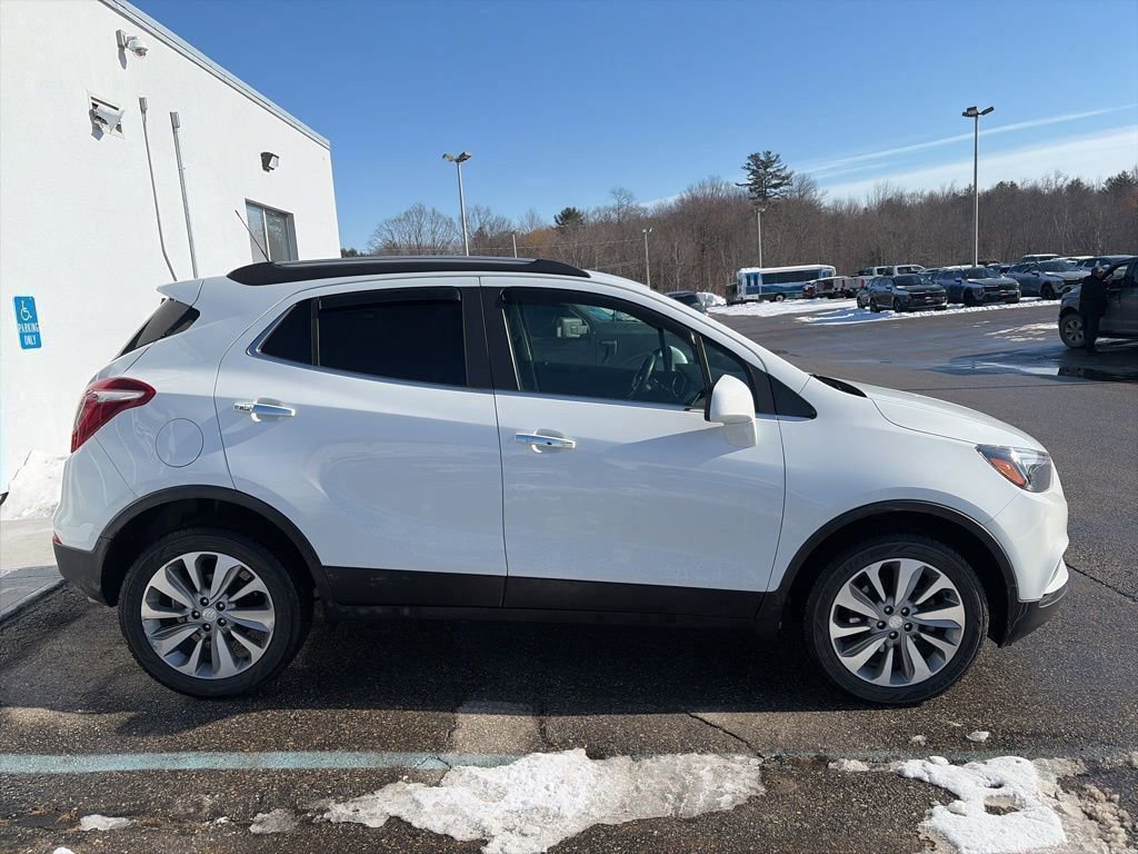 Used 2020 Buick Encore Preferred image 8