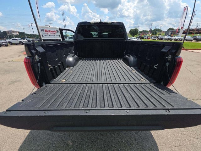 Used 2022 Toyota Tundra SR5 w/ SR5 Convenience Package AWD/4WD image 7