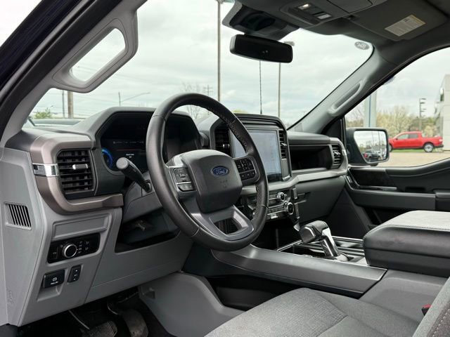 Certified 2025 Ford F150 Lightning XLT AWD/4WD image 15