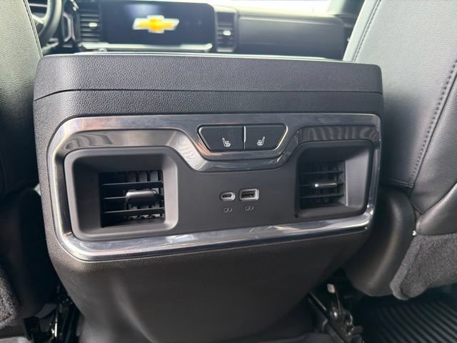 Used 2024 Chevrolet Silverado 2500 LTZ w/ LTZ Plus Package AWD/4WD image 20