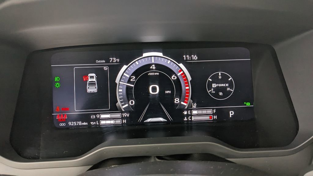 Used 2022 Toyota Tundra Platinum w/ Advanced Package AWD/4WD image 23