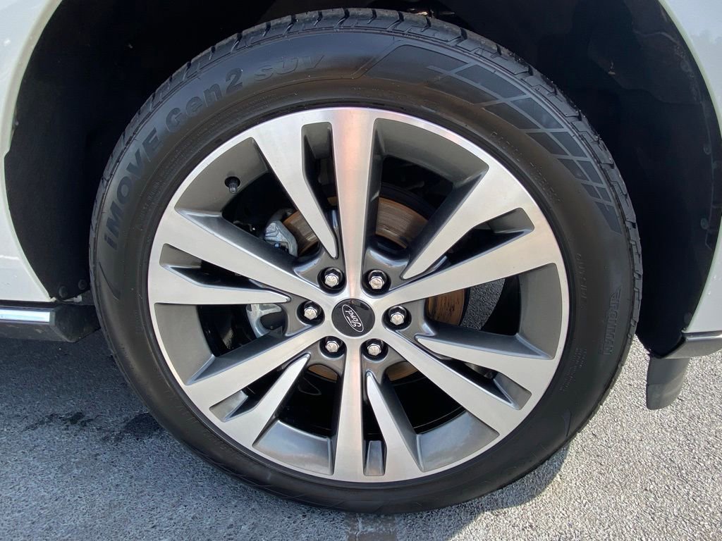Certified 2020 Ford Expedition Max Limited w/ Equipment Group 302A AWD/4WD image 30