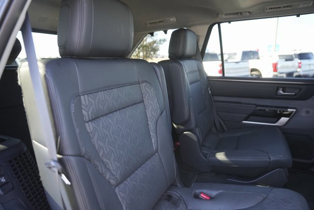 Used 2024 Toyota Sequoia Limited image 19