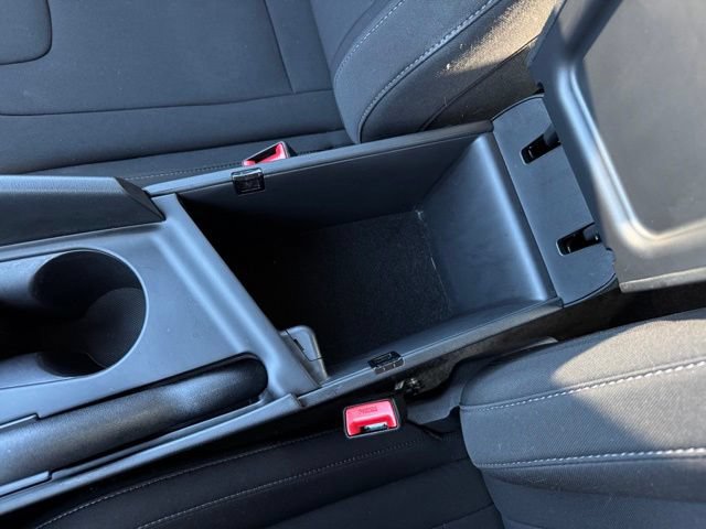 Used 2023 Hyundai Elantra SEL w/ Preferred Accessory Package FWD image 19