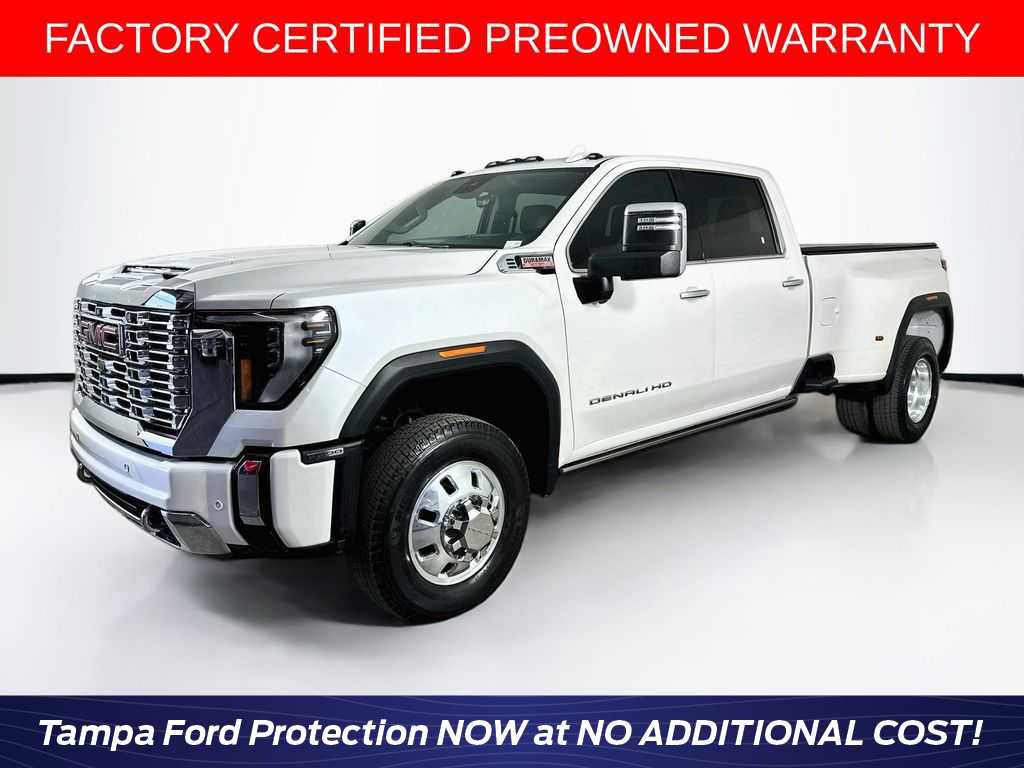 Used 2024 GMC Sierra 3500 Denali w/ Denali Reserve Package AWD/4WD image 1