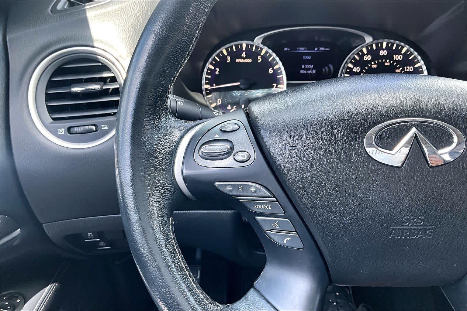 Used 2017 INFINITI QX60 FWD w/ Premium Plus Package image 24