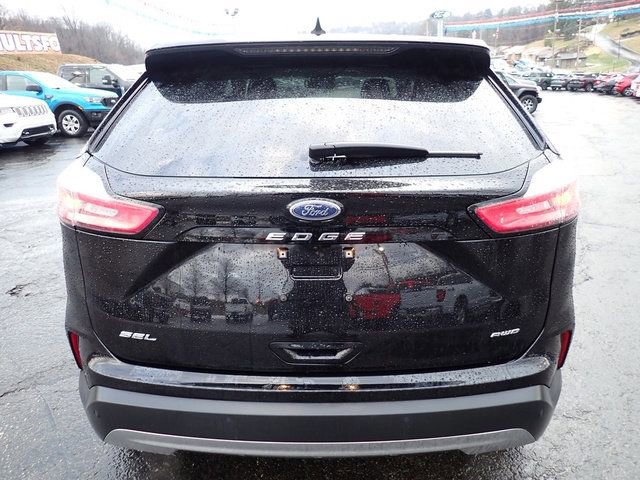 Certified 2024 Ford Edge SEL w/ Convenience Package image 3
