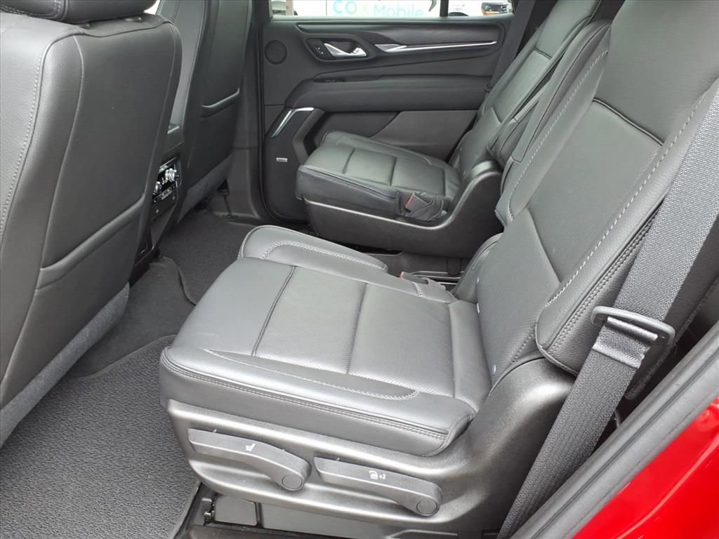 Used 2021 GMC Yukon Denali w/ Denali Premium Package image 9