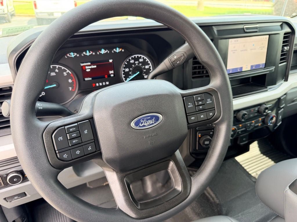 Certified 2026 Ford F250 XL w/ XL Chrome Package AWD/4WD image 27