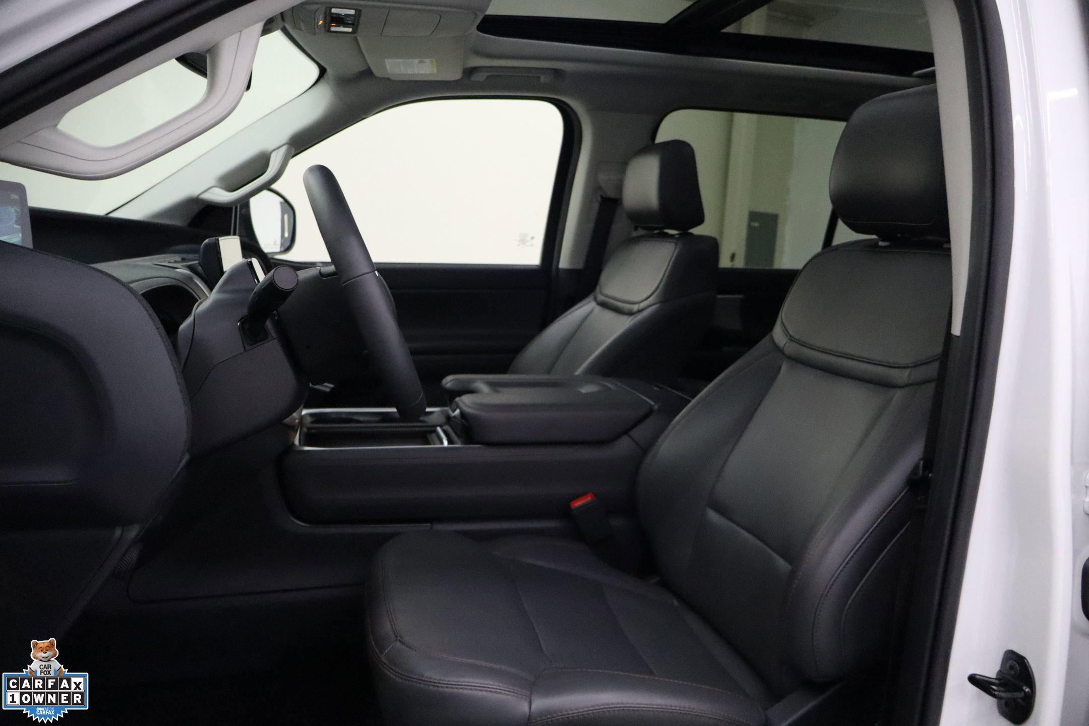 Certified 2025 Ford Expedition Active image 15