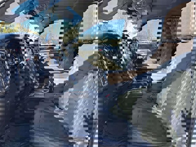 Used 2021 Chevrolet Silverado 1500 LT Trail Boss w/ Convenience Package II image 19