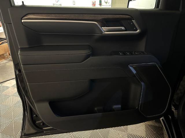 Used 2025 GMC Sierra 1500 Elevation AWD/4WD image 13
