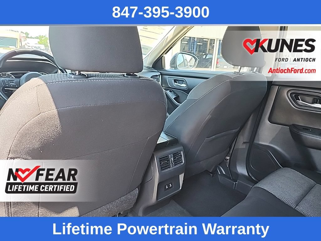 Used 2024 Nissan Rogue SV AWD/4WD image 36