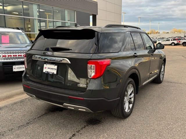 Certified 2023 Ford Explorer XLT w/ Equipment Group 202A AWD/4WD image 38