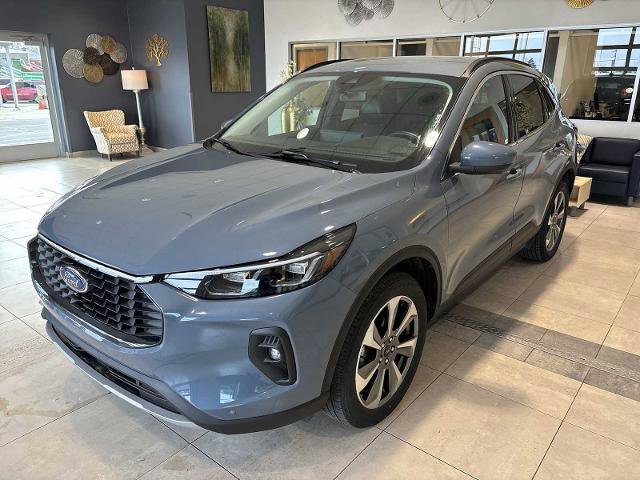 Certified 2024 Ford Escape Platinum image 7