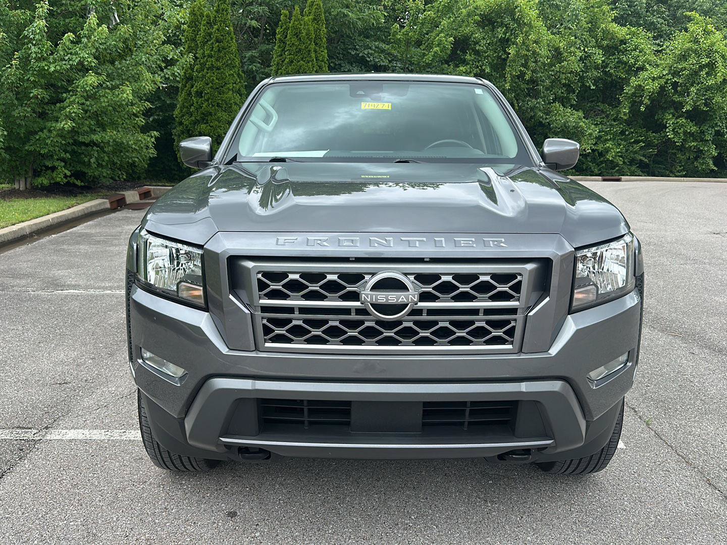 Used 2024 Nissan Frontier SV w/ SV Convenience Package AWD/4WD image 8