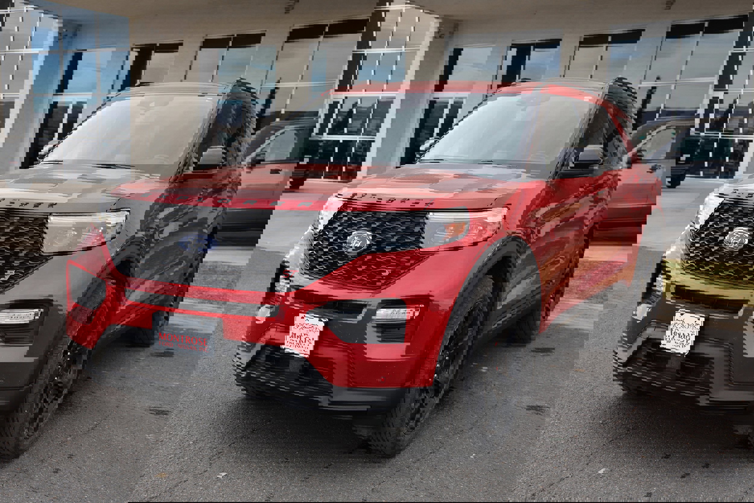 Certified 2020 Ford Explorer ST w/ ST Street Pack image 2