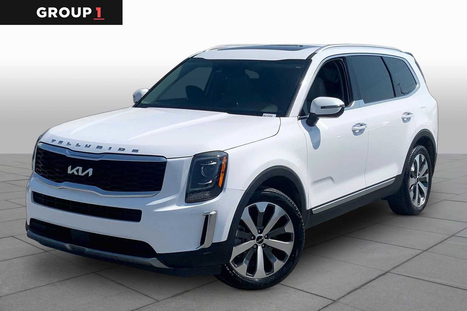 Used 2022 Kia Telluride S FWD image 1