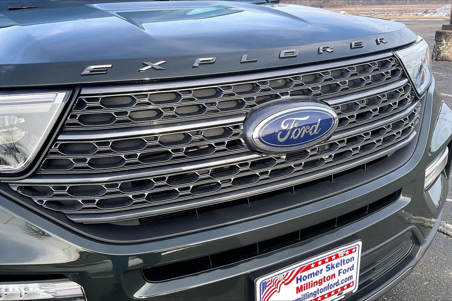 Certified 2022 Ford Explorer XLT w/ Equipment Group 202A image 26