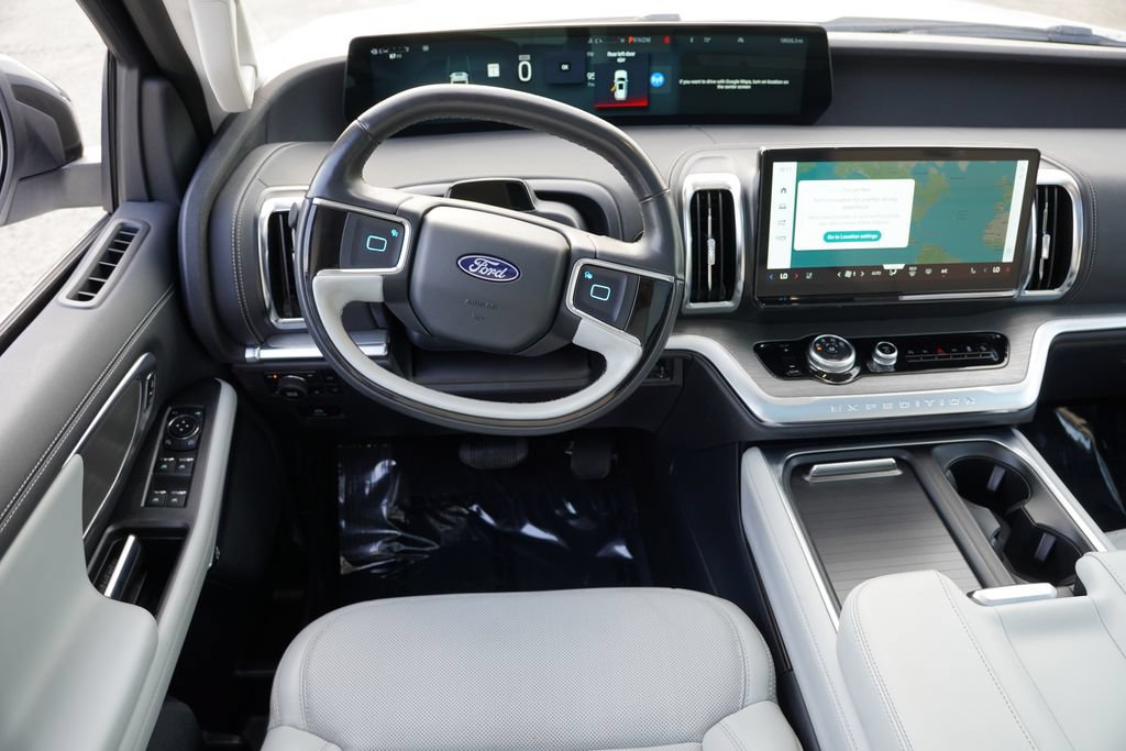 Certified 2025 Ford Expedition Max Platinum AWD/4WD image 23