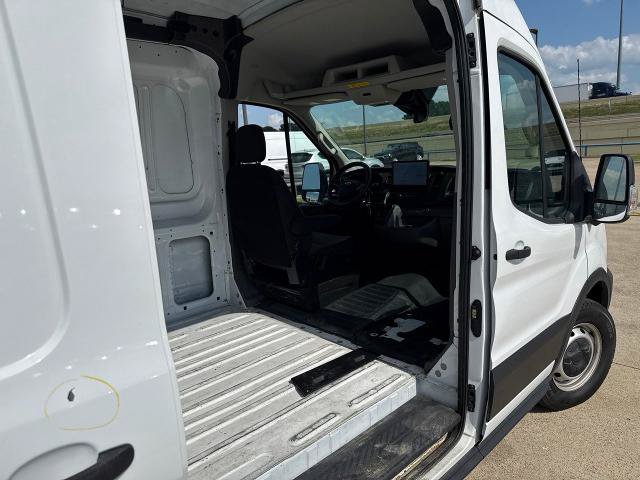 Certified 2023 Ford Transit 250 Medium Roof RWD image 12