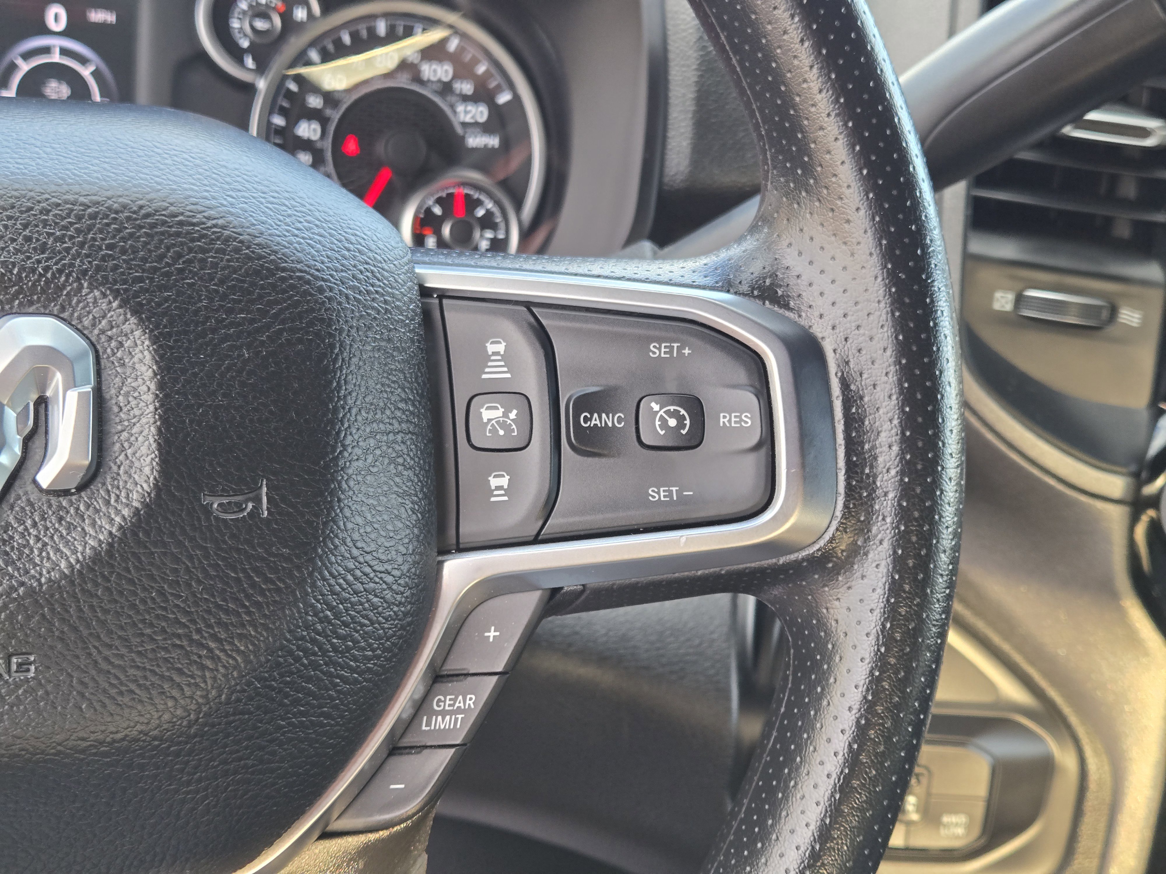 Used 2025 RAM 2500 Tradesman image 24