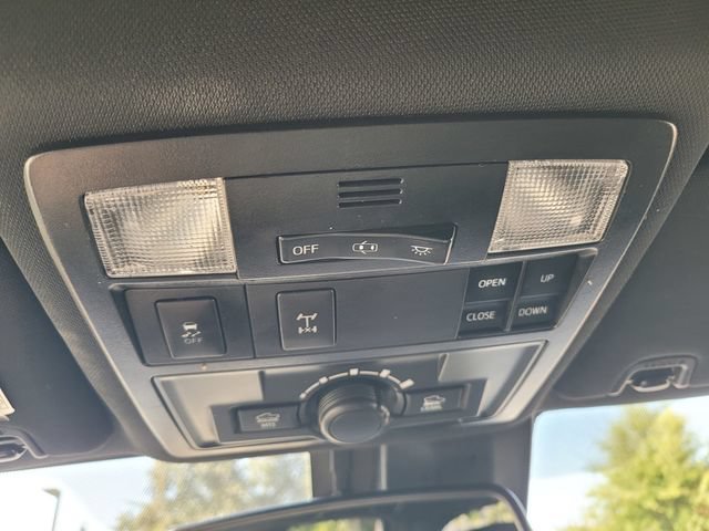 Used 2019 Toyota Tacoma TRD Off-Road AWD/4WD image 23