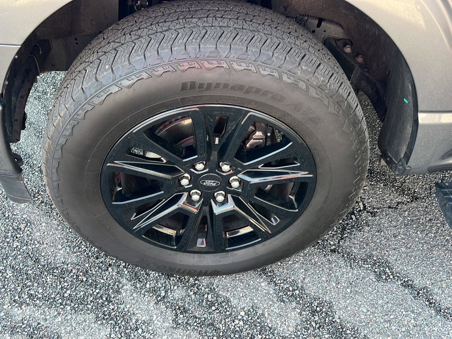 Certified 2024 Ford F150 Platinum w/ FX4 Off-Road Package image 38