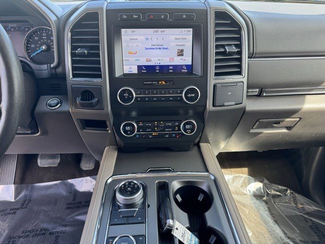 Certified 2020 Ford Expedition XLT w/ Equipment Group 202A image 17