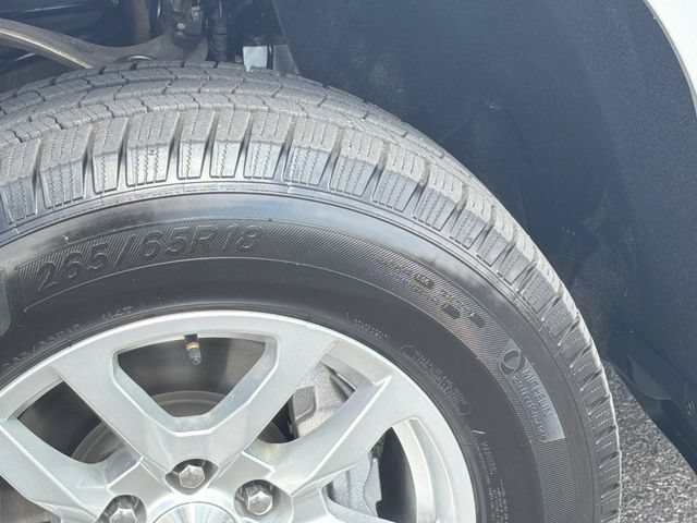 Used 2021 Chevrolet Silverado 1500 LT w/ Z71 Off-Road Package AWD/4WD image 26