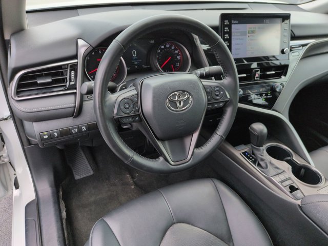 Used 2024 Toyota Camry XSE FWD image 17