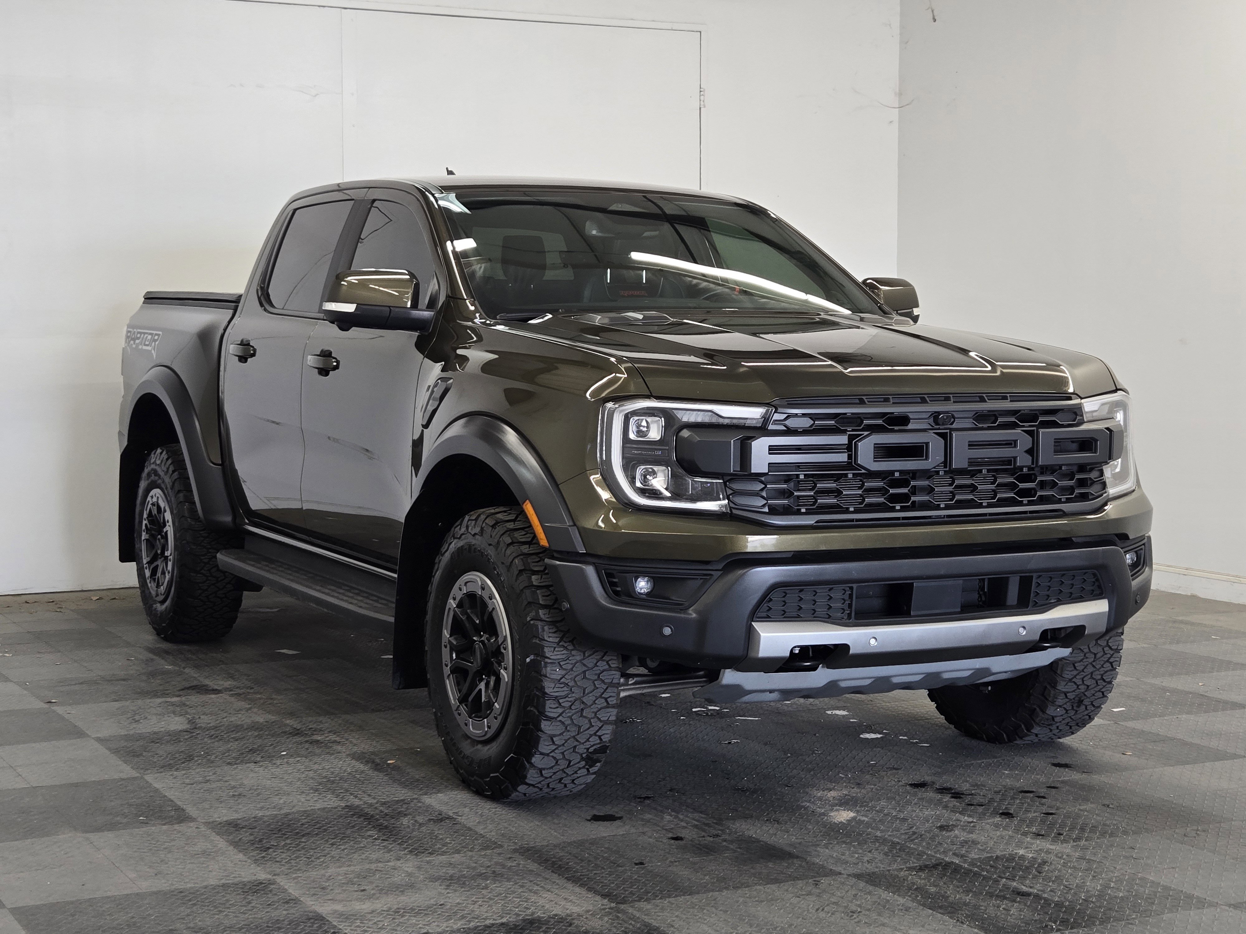 Certified 2024 Ford Ranger Raptor AWD/4WD video 2