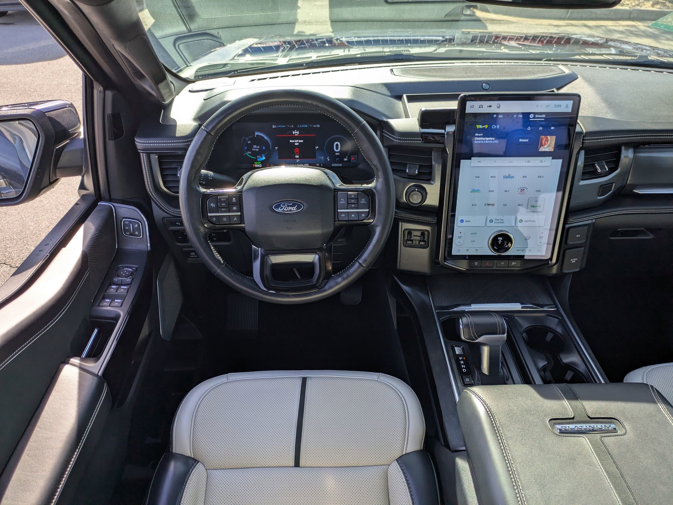 Certified 2024 Ford F150 Lightning Platinum image 36