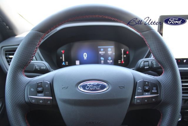 Certified 2023 Ford Escape ST-Line w/ Tech Pack #1 image 23