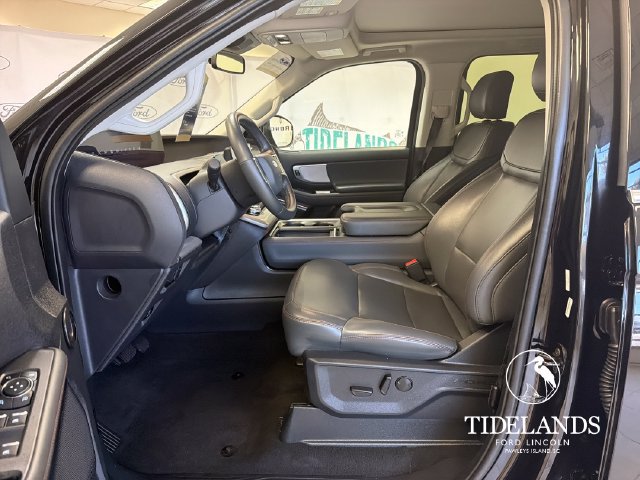Certified 2025 Ford Expedition Active RWD image 11