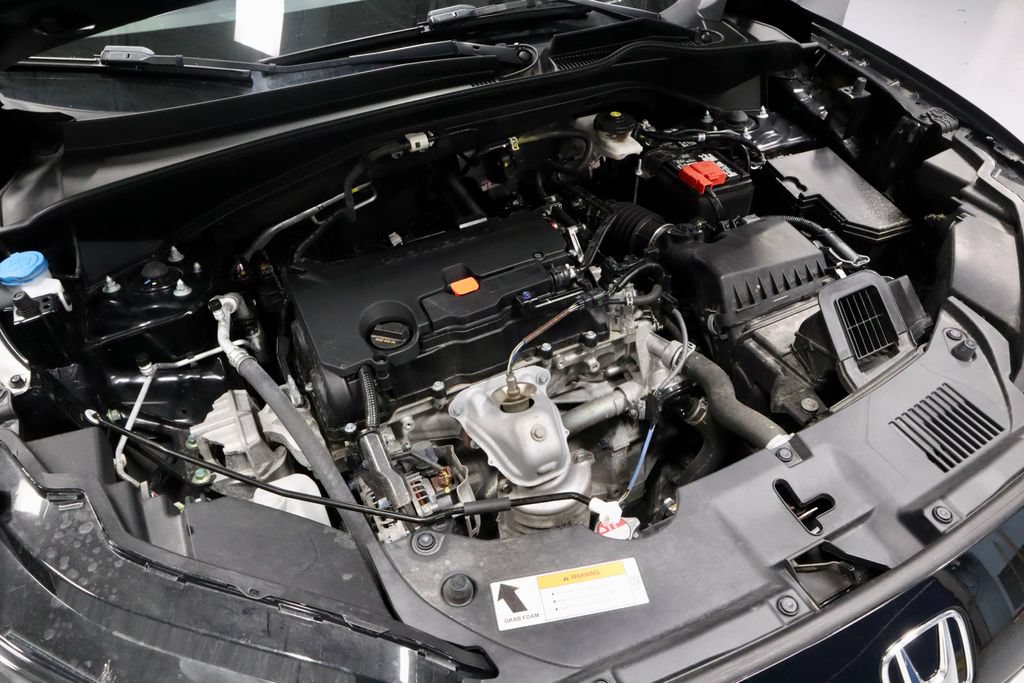 Used 2025 Honda HR-V Sport image 16