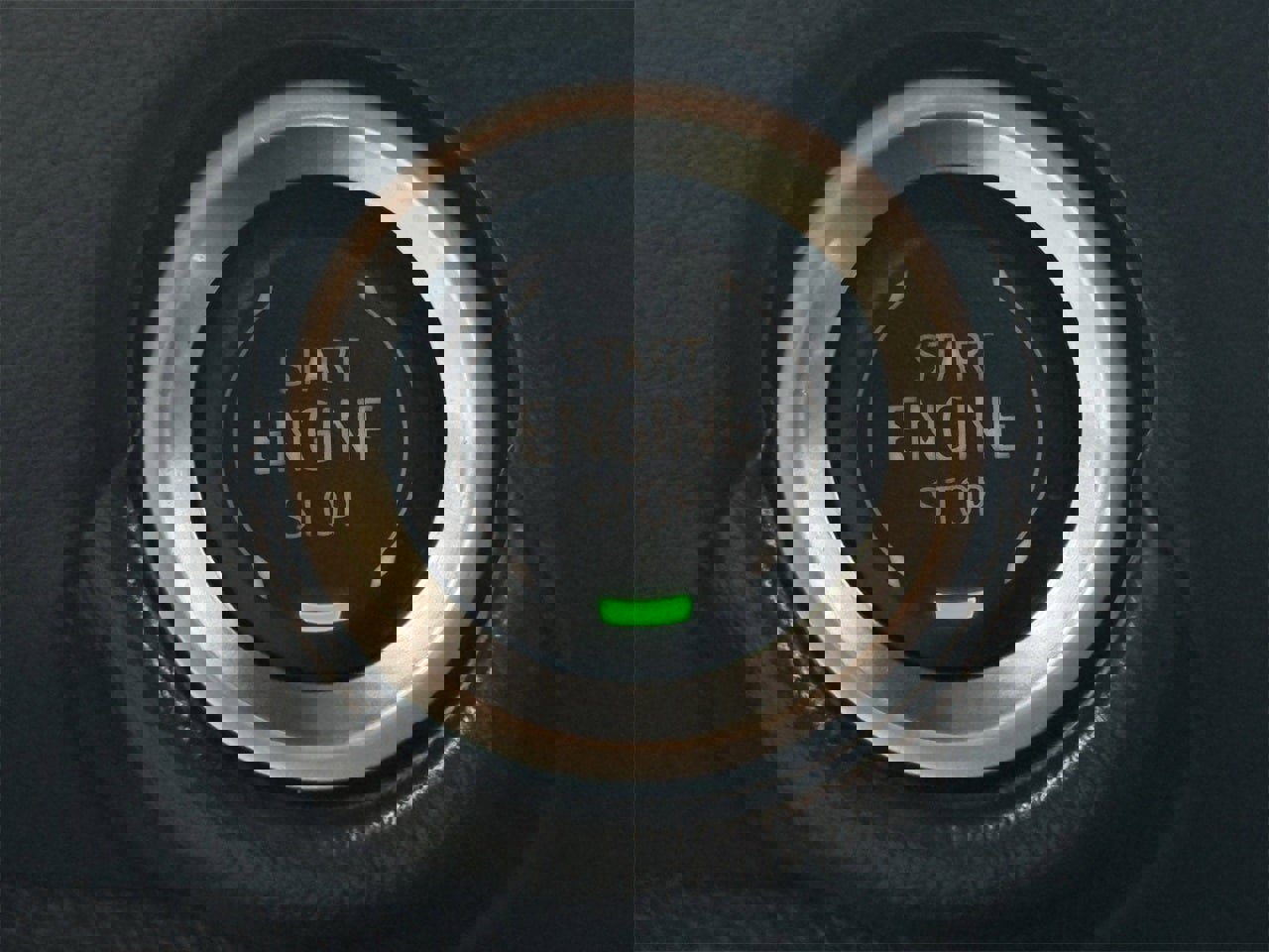 Used 2025 Chevrolet Suburban Z71 w/ Comfort Package image 21