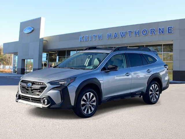 Used 2025 Subaru Outback Limited w/ Popular Package #2 AWD/4WD image 3